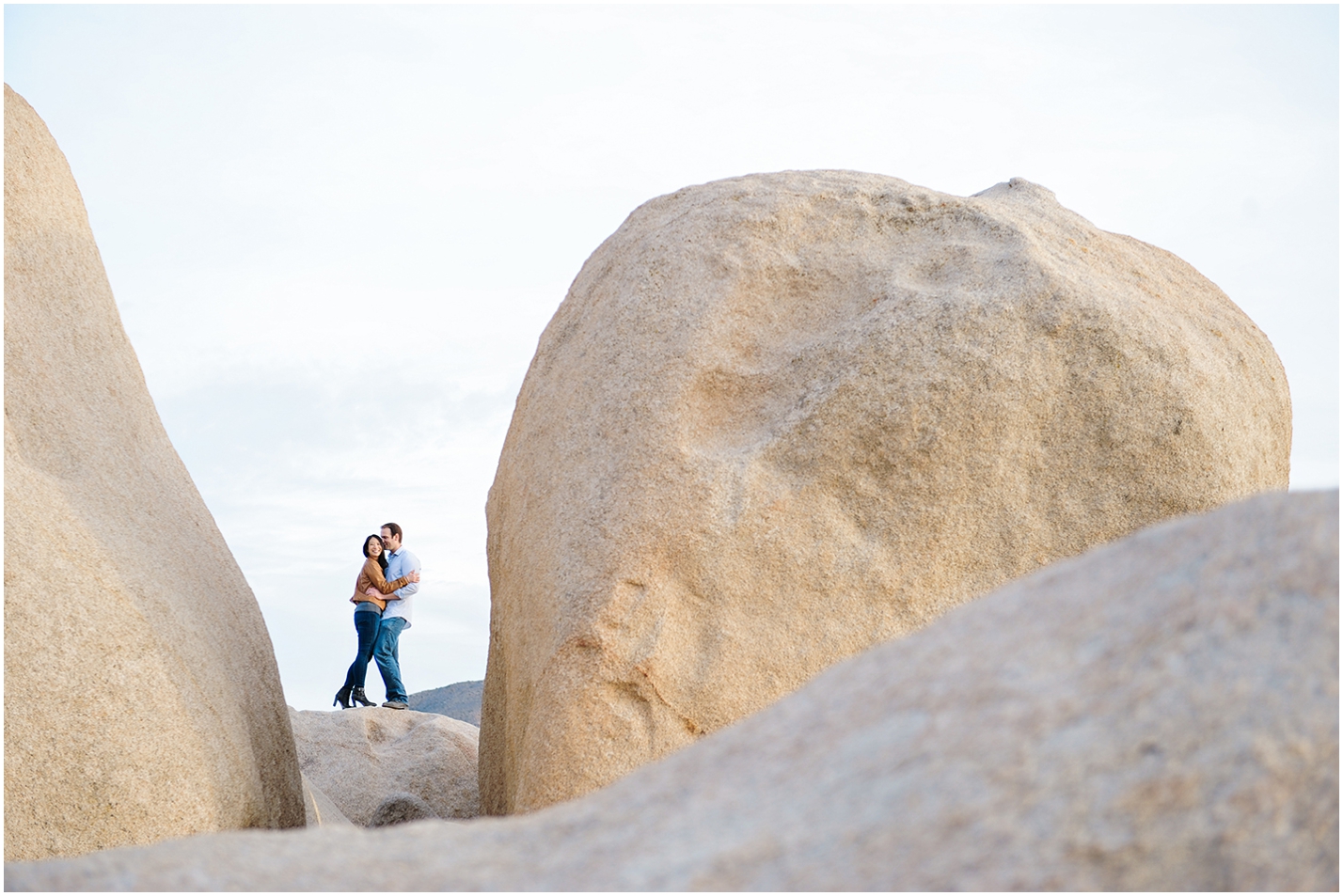 Joshua_tree_engagement_photos